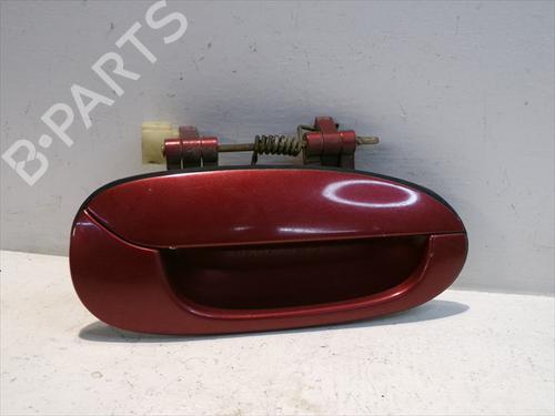 Maneta exterior trasera derecha KIA CARENS I MPV (FC, FJ) 2.0 CRDi (140 hp) 31241917