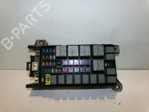 Used Fuse box Fuse box 38746078 38746078