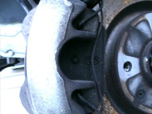 Used Left front brake caliper Left front brake caliper PEUGEOT 5008 (0U_, 0E_) 1.2 (131 hp) 36430358 36430358