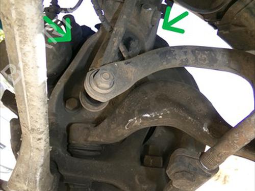 Mozzo anteriore sinistro Mozzo anteriore sinistro BMW 3 (E90) 320 d (163 hp) 37414645 37414645