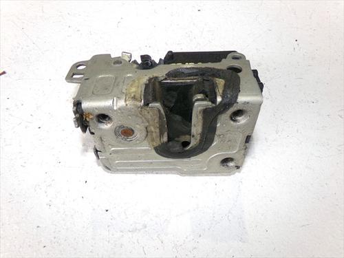 rear-left-lock-dacia-sandero-2008-31942792 main image