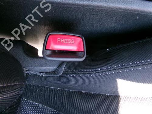 seat-buckle-hyundai-i30-gd-2011-24566659 main image