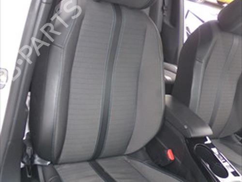 Stol høyre foran Stol høyre foran PEUGEOT 2008 II (UD_, US_, UY_, UJ_, UR_, UC_) 1.2 PureTech 100 (USHNK) (101 hp) 39714265 39714265