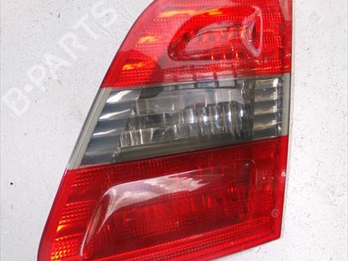 Used Right tailgate light Right tailgate light MERCEDES-BENZ B-CLASS Sports Tourer (W245) B 200 CDI (245.208) (140 hp) 31918310 31918310