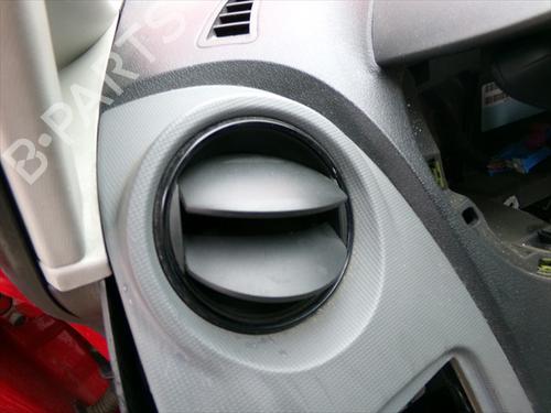 Used Air vent Air vent SEAT IBIZA IV (6J5, 6P1) 1.2 (70 hp) 33301599 33301599