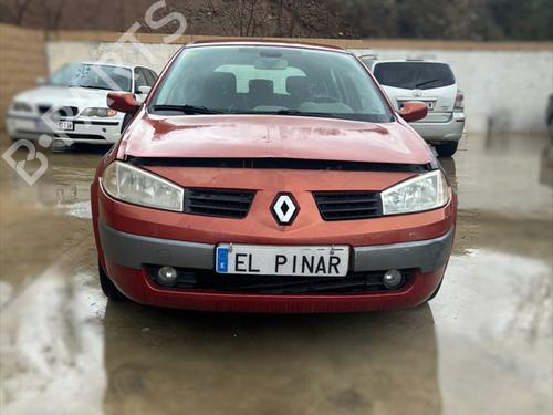 Brugte RENAULT MEGANE II (BM0/1_, CM0/1_) 1.9 dCi (BM0G, CM0G) (120 hp) 4430661