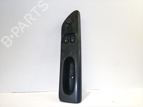 Used Left front window switch Left front window switch RENAULT LAGUNA I (B56_, 556_) 1.9 dTi (B56J) (98 hp) 33285611 33285611