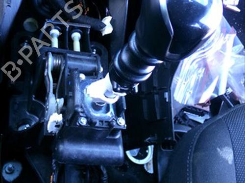 Used Gear lever Gear lever OPEL CROSSLAND X / CROSSLAND (P17, P2QO) 1.2 (75) (110 hp) 33975427 33975427