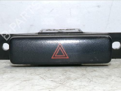 Used Warning switch Warning switch SUZUKI GRAND VITARA II (JT, TE, TD) 1.9 DDiS All-wheel Drive (JT419, TD44, JB419WD, JB419XD,... (129 hp) 25753047 25753047