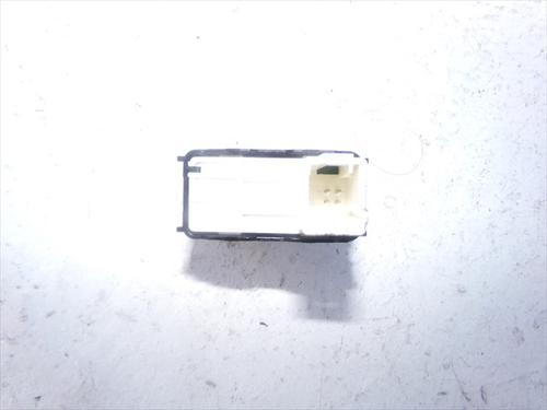 Right front window switch CITROËN C4 Picasso II 1.6 HDi 90 | BP31241833I26