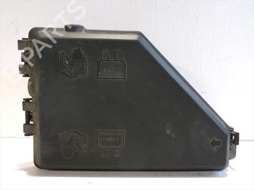 Used Fuse box Fuse box 27648665 27648665