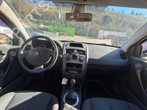 Third brake light RENAULT MEGANE II Saloon (LM0/1_) 1.5 dCi (LM02, LM13, LM2A) | BP31967656L11  - Image 9