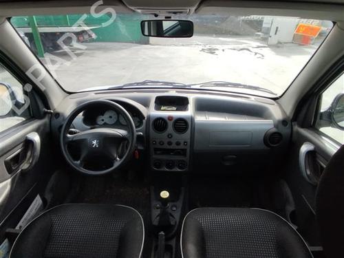 Left front window switch PEUGEOT PARTNER MPV (5_, G_) 2.0 HDI | BP24858375I27 - Image 8