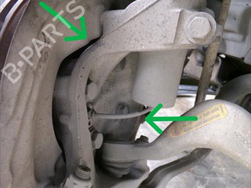 Used Right front steering knuckle Right front steering knuckle BMW 1 (E87) 120 d (163 hp) 33265540 33265540