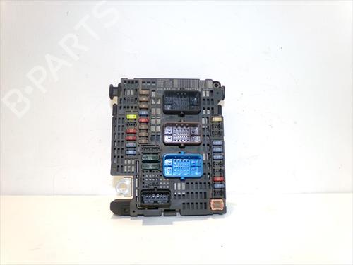 Used Fuse box Fuse box CITROËN DS4 (NX_) 1.6 HDi 115 (114 hp) 33952667 33952667