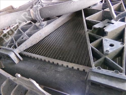 Used Oil radiator Oil radiator FIAT GRANDE PUNTO (199_) 1.3 D Multijet (199.AXD11, 199.AXD1A, 199.AXD1B,... (90 hp) 33423182 33423182