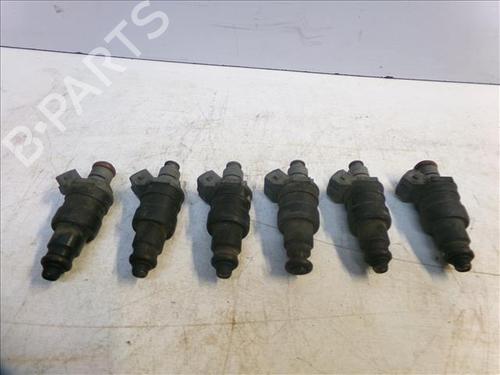 Used Injector Injector JEEP GRAND CHEROKEE I (ZJ, ZG) 4.0 i 4x4 (Z) (177 hp) 24566356 24566356