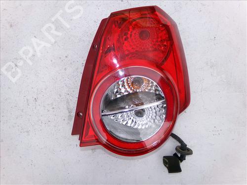 Used Right taillight Right taillight CHEVROLET AVEO / KALOS Hatchback (T250, T255) 1.2 (84 hp) 30358445 30358445