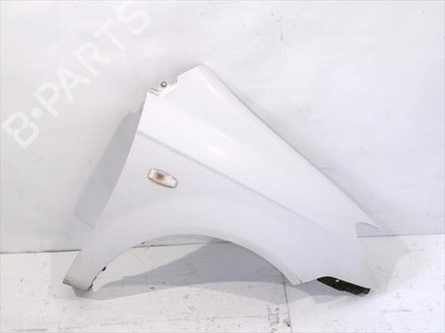 Guarda-lamas direito Guarda-lamas direito HYUNDAI GETZ (TB) 1.1 (67 hp) 33814489 33814489