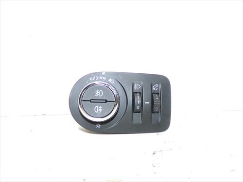 Hovedlysbryter Hovedlysbryter OPEL CROSSLAND X / CROSSLAND (P17, P2QO) 1.2 (75) (110 hp) 33904947 33904947