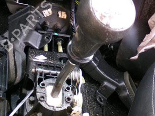 Leva del cambio Leva del cambio CITROËN C3 II (SC_) 1.2 VTi 82 (82 hp) 36318941 36318941
