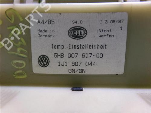 Climate control VW PASSAT B5 (3B2) 1.9 TDI | BP24565982I5 - Image 4