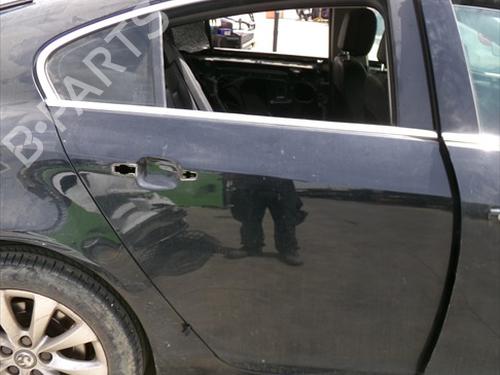 Used Right rear door Right rear door 37712946 37712946