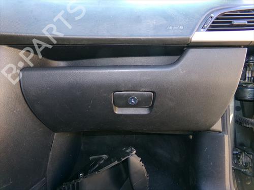 Handschuhfach für PEUGEOT 207 (WA_, WC_) 1.4 HDi (68 hp) 31241947