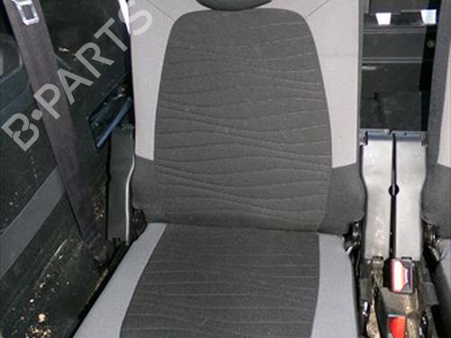 rear-seat-citroen-c4-grand-picasso-ii-da_-de_-2013-40179693 main image