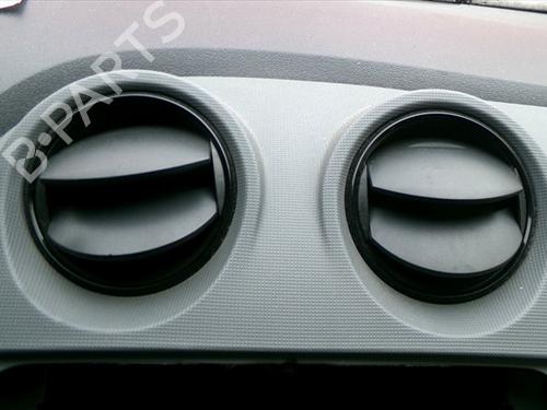 Luftventil Luftventil SEAT IBIZA IV (6J5, 6P1) 1.2 (70 hp) 33301597 33301597