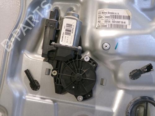 Rear right window mechanism KIA CEE'D Hatchback (ED) 2.0 CRDi 140 | BP26204721C25 - Image 2