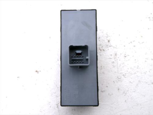 Left front window switch VW PASSAT B6 (3C2) 1.4 TSI | BP33265011I27 - Image 2