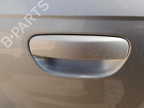 rear-right-exterior-door-handle-audi-a4-b7-8ec-2004-2005-2006-2007-2008-2009-24562272 main image