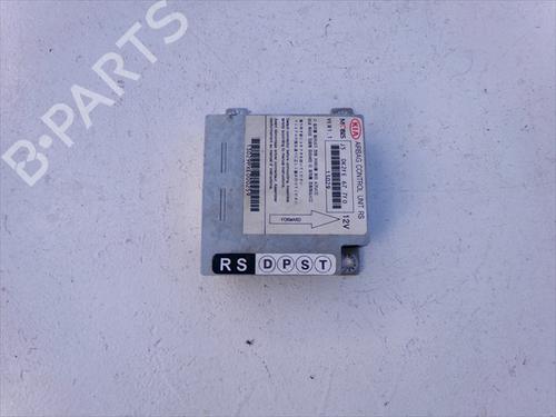Used ECU airbags KIA CARENS I MPV (FC, FJ) 2.0 CRDi (140 hp) 31353394