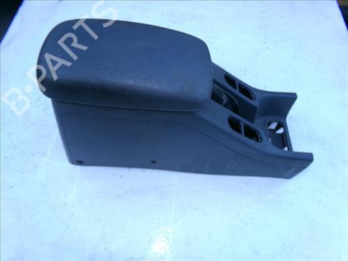 Used Armrest / Center console Armrest / Center console ROVER 400 II Hatchback (RT) 420 Di (105 hp) 29870844 29870844