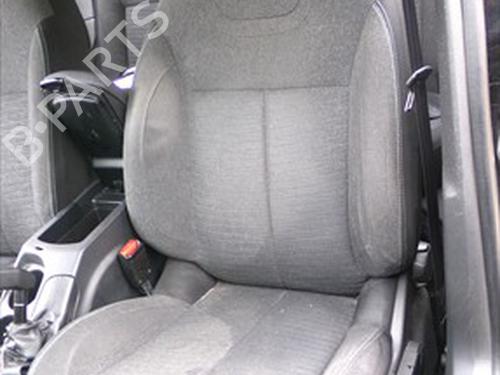 Sæde venstre fortil CITROËN C4 II (NC_) 1.6 BlueHDi 100 (99 hp) 31637189