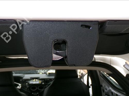 tailgate-lock-ds-ds-3-ds-3-crossback-ur_-uc_-uj_-2018-31020131 main image