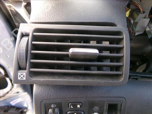 Used Air vent Air vent TOYOTA COROLLA (_E12_) 2.0 D-4D (CDE120R, CDE120L_) (116 hp) 26283792 26283792