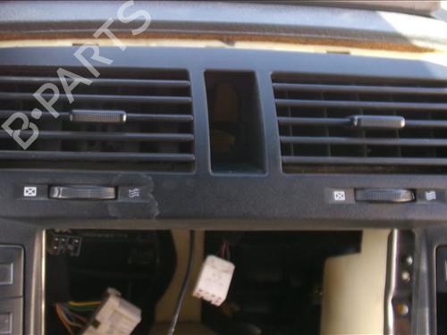 air-vent-kia-carnival-i-up-fl-1998-1999-2000-2001-25215483 main image