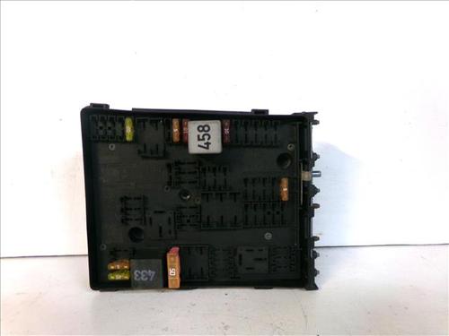 Used Fuse box Fuse box VW GOLF PLUS V (5M1, 521) 1.4 16V (75 hp) 24561272 24561272