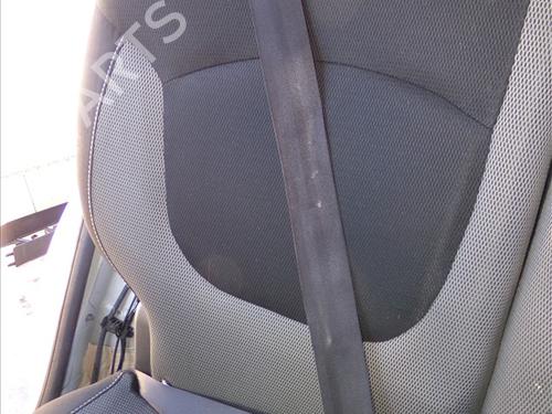 Used Rear right seatbelt Rear right seatbelt RENAULT CAPTUR I (J5_, H5_) 0.9 TCe 90 (90 hp) 31082360 31082360