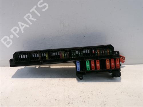 fuse-box-bmw-5-e60-2001-2002-2003-2004-2005-2006-2007-2008-2009-2010-24559958 main image