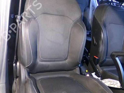Used Right front seat Right front seat RENAULT MEGANE IV Hatchback (B9A/M/N_) 1.5 Blue dCi 115 (B9A6) (116 hp) 32208089 32208089
