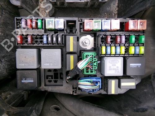 Used Fuse box Fuse box FORD MONDEO III (B5Y) 2.0 16V (146 hp) 27669233 27669233
