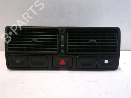 Used Air vent Air vent VW BORA I (1J2) 1.9 TDI (110 hp) 40179676 40179676