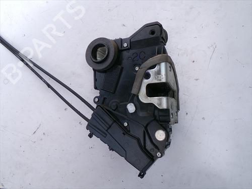 front-right-lock-toyota-yaris-_p9_-2005-2006-2007-2008-2009-2010-2011-2012-2013-2014-36184049 main image