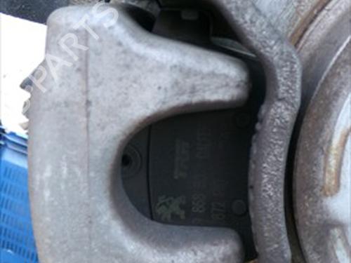 Used Right rear brake caliper Right rear brake caliper PEUGEOT 5008 (0U_, 0E_) 1.2 (131 hp) 36430359 36430359