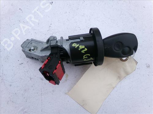 Used Electronic module Electronic module RENAULT CLIO III (BR0/1, CR0/1) 1.2 16V (BR02, BR0J, BR11, CR02, CR0J, CR11) (75 hp) 30908383 30908383