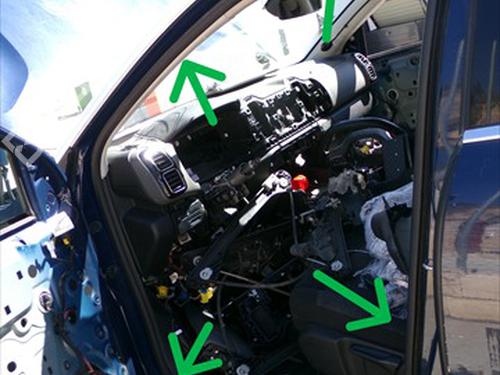 Used Rubber door seal Rubber door seal CITROËN C5 AIRCROSS (A_) 1.2 PureTech 130 (ARHNSJ) (131 hp) 33538748 33538748