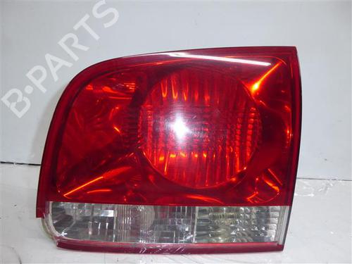 Used Right tailgate light Right tailgate light VW TOUAREG (7LA, 7L6, 7L7) 2.5 R5 TDI (174 hp) 24556486 24556486